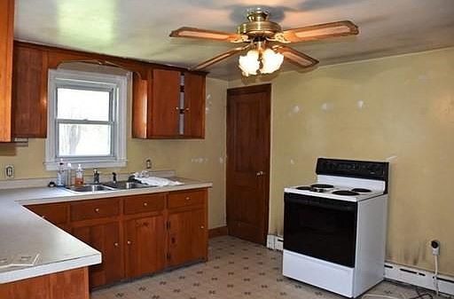 2nd image of 11 Paglione Dr