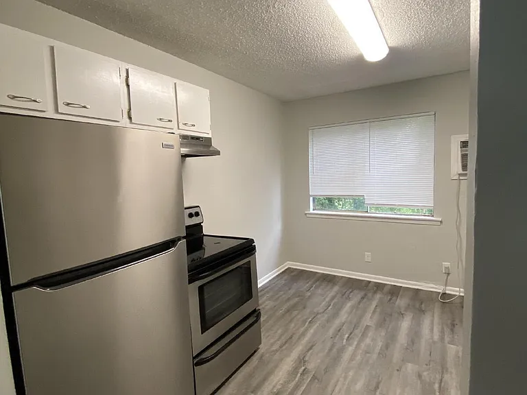 205 Valley View Ave #4 — Photo 11