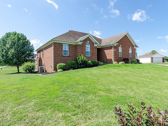 2nd image of 136 Moonglow Ct
