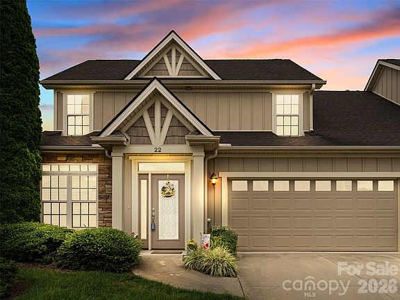 3rd image of 22 Florian Ln