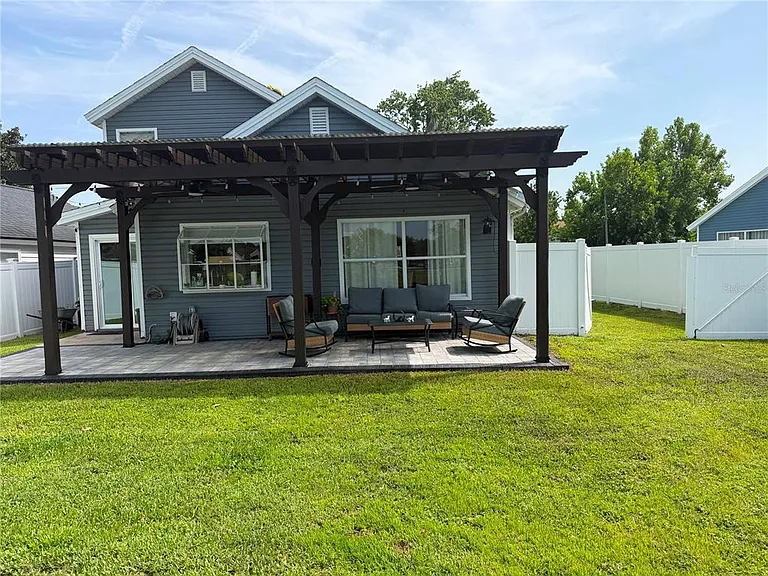 9924 Surrey Ridge Rd — Photo 17