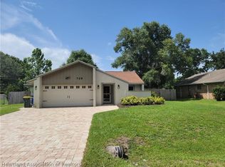 728 Garland Ave, Sebring, FL 33875