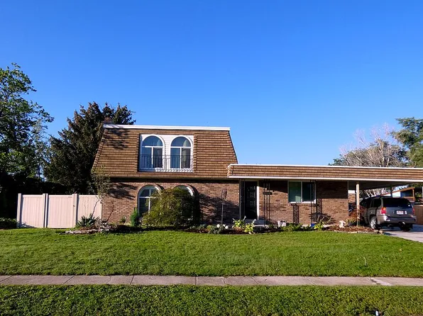 1374 E Willow Vista Dr, Sandy, UT 84093