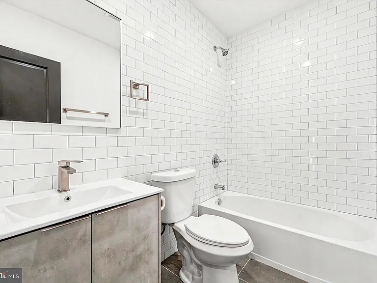 5616 Florence Ave — Photo 19