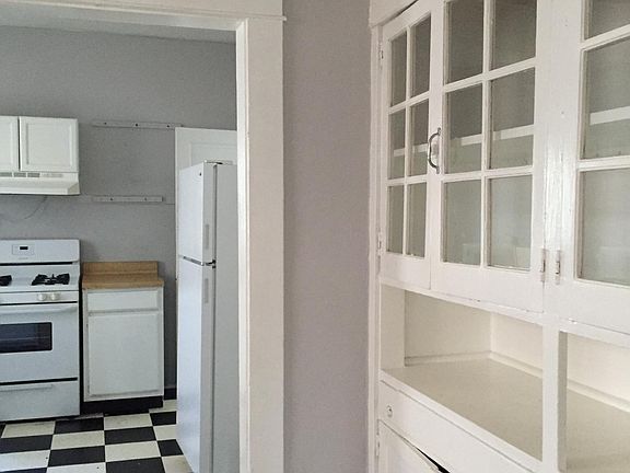 Breakfast room looking into kitchen