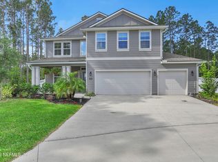 322 Queen Victoria Ave, Saint Johns, FL 32259