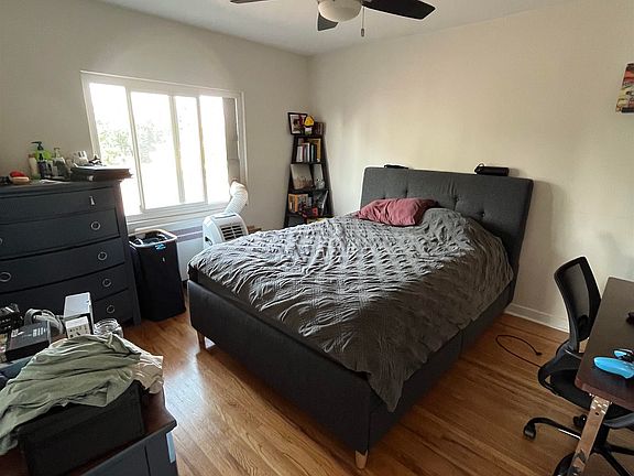 4th image of 735 Royal Ave #301