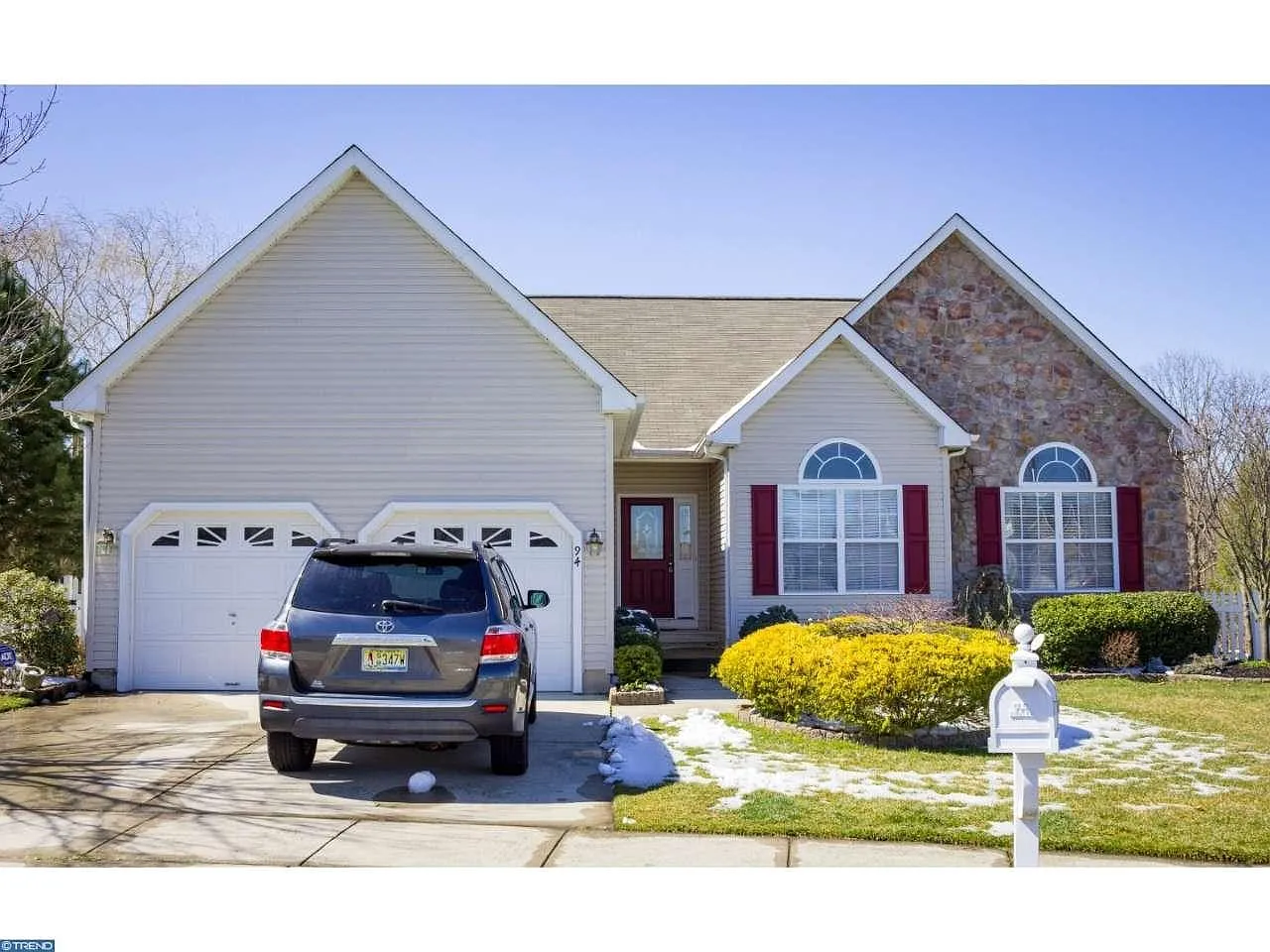 94 Shelly St photo 1