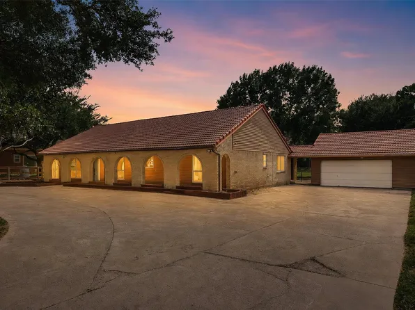22923 Tomball Cemetery Rd, Tomball, TX 77377