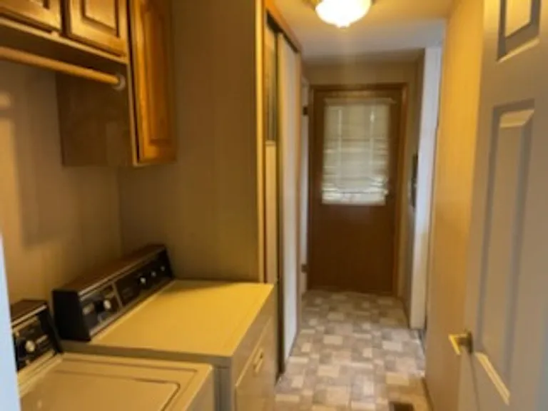5725 Old Hwy #53 — Photo 10