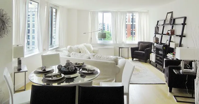 Sold by Battery Park Realty | media 10
