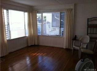 3328 Kaunaoa St, Honolulu, HI 96815