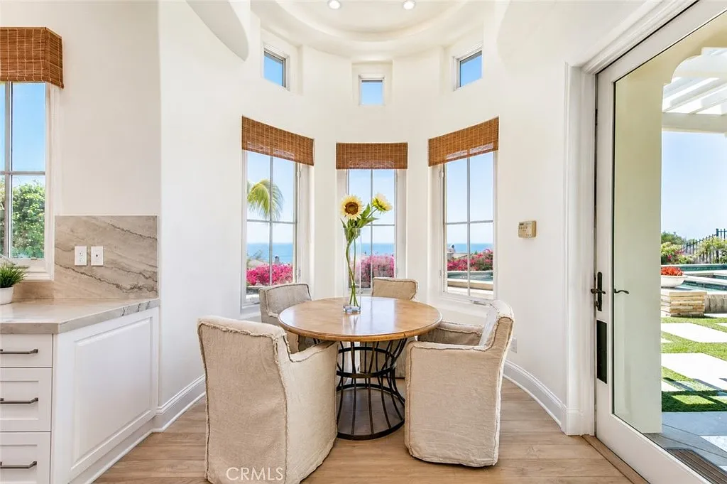3 bed, 3.5 bath, 3266 sqft, $28,000 — Photo 3