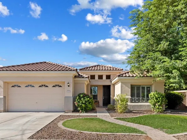 1735 E BARTLETT Place, Chandler, AZ 85249