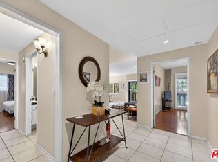 832 Palm Ave APT 102, West Hollywood, CA 90069