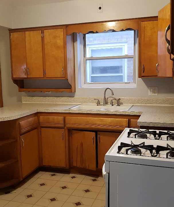 1st image of 5953 S Kilbourn Ave #2