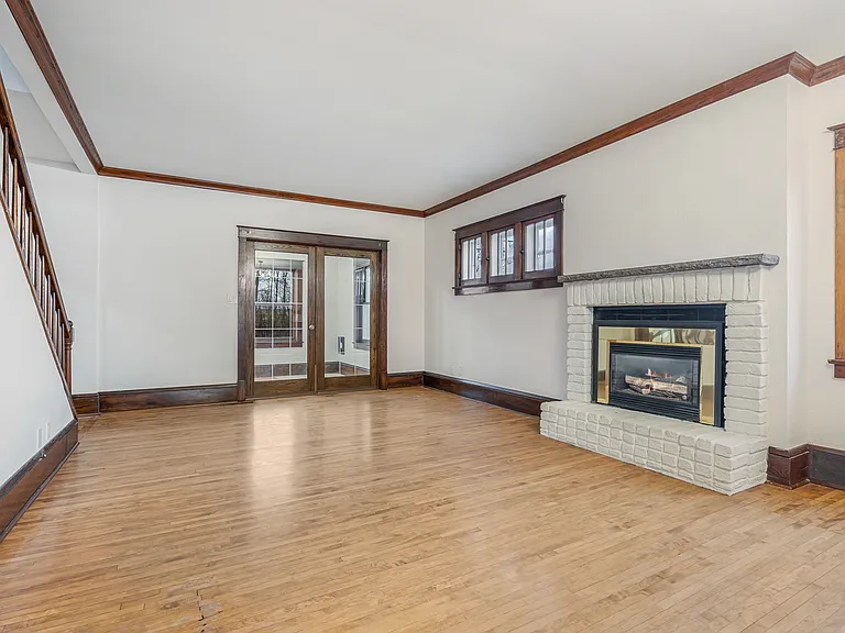 1721 W Main St — Photo 5