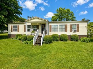 5141 Oakley Pebble Rd, Owingsville, KY 40360