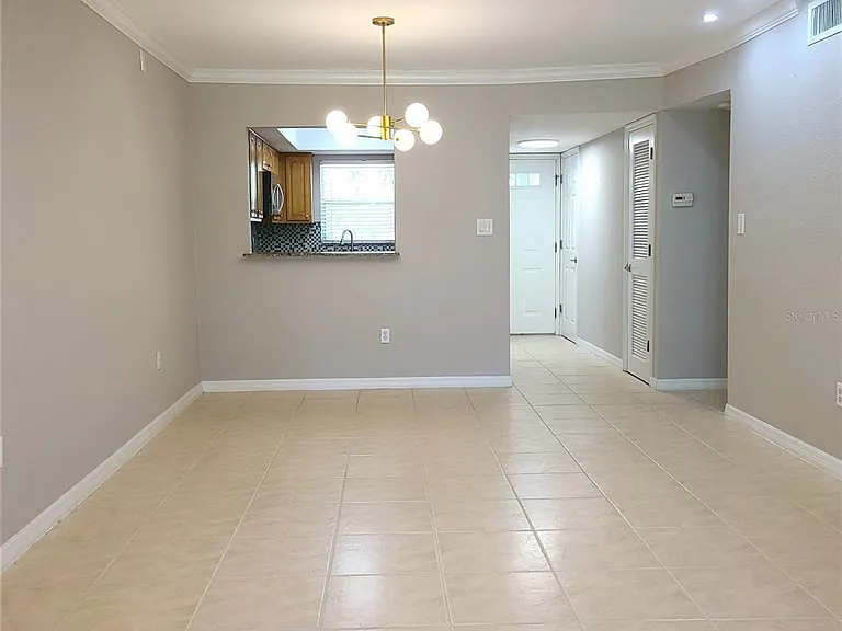 924 La Costa Cir #4 — Photo 5