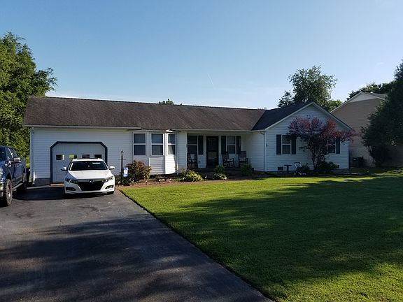 2nd image of 165 Ella Way