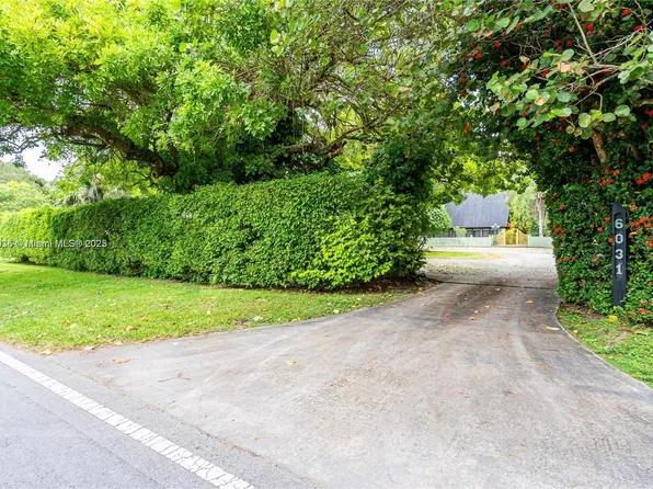 6031 SW 82nd Ave, Miami, FL 33143