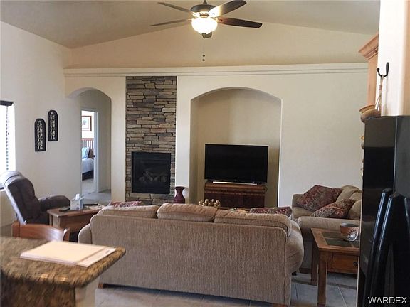 5th image of 3404 Isador Ave
