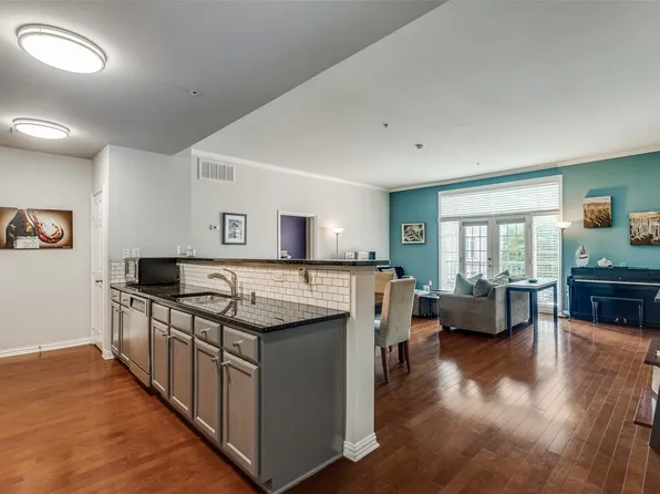 2305 Worthington St APT 208, Dallas, TX 75204