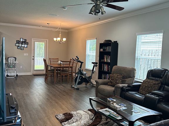 3rd image of 96 Eagle Haven Dr