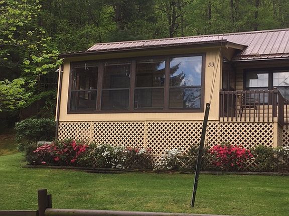 3rd image of 33 Big Spruce Ln