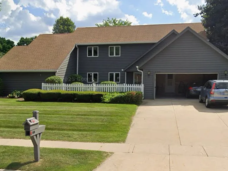 499 Quinlan Ct — Photo 4