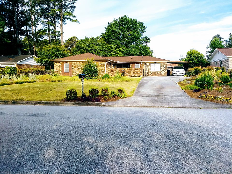 1st image of 145 Woodland Dr