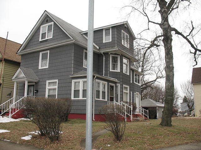 1st image of 323 Ravine Ave #3