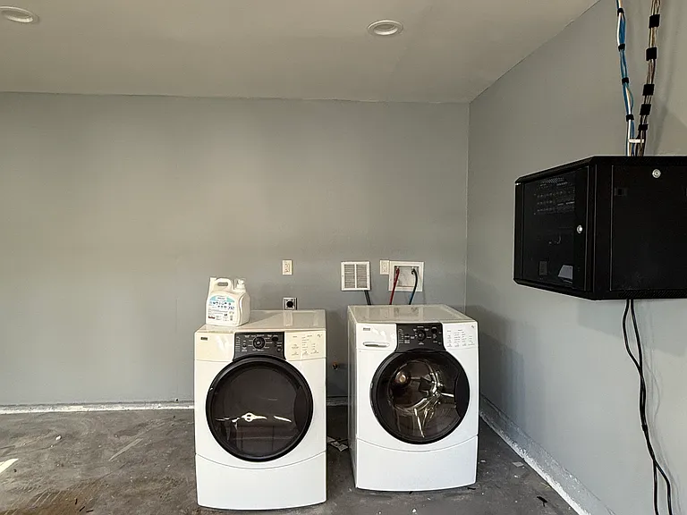 7016 McLennan Ave — Photo 34