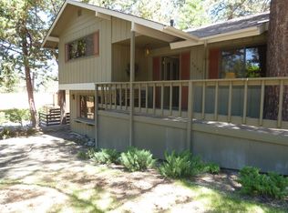 5699 Dogwood Rd, Wrightwood, CA 92397