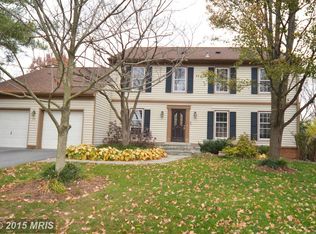 20 Lily Pond Ct, Rockville, MD 20852