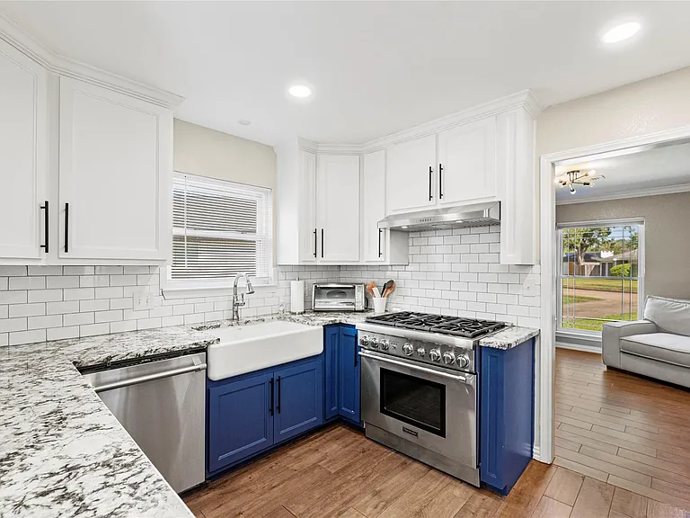 6031 McKnight St — Photo 19