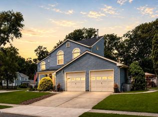 13 Providence Lane, Howell, NJ 07731