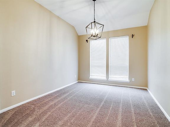 5th image of 1452 Audobon Ln