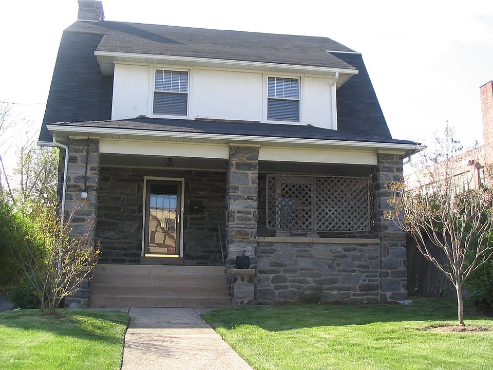 5 BdrmStone Colonial