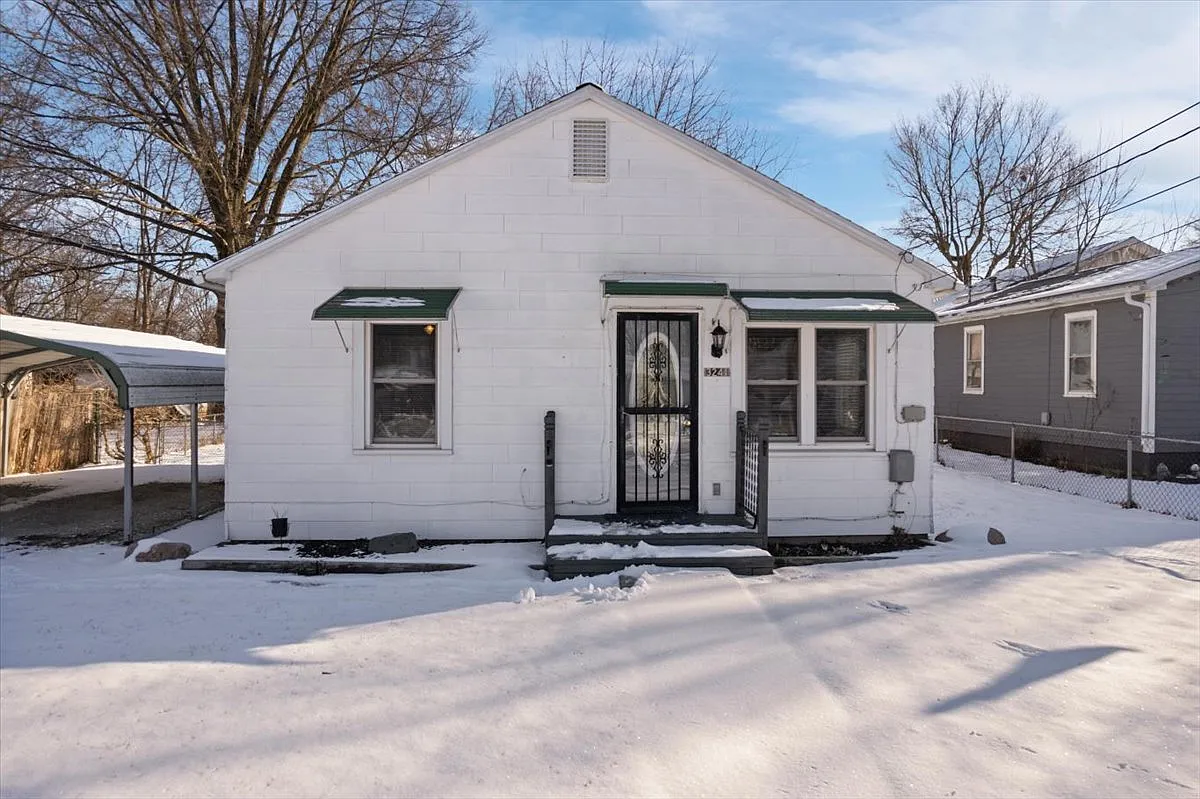 2 bed, 720 sqft, $800 — Photo 1