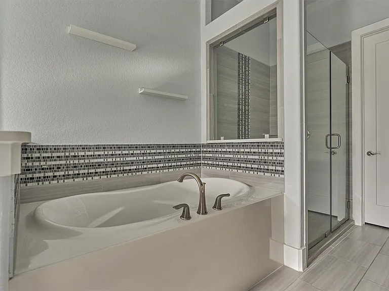 2113 Solstice Blvd — Photo 30