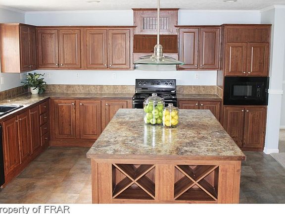 4th image of 125 Briar Creek Ct