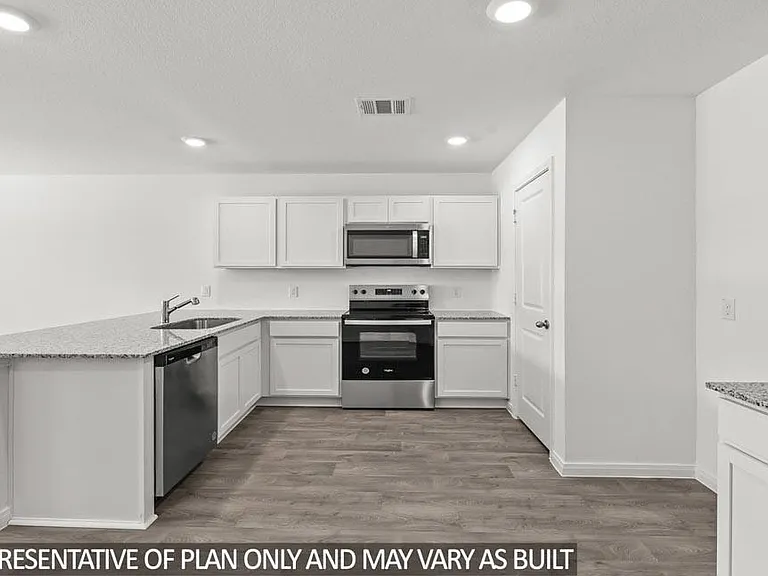 11806 Holly Hurst Dr — Photo 12