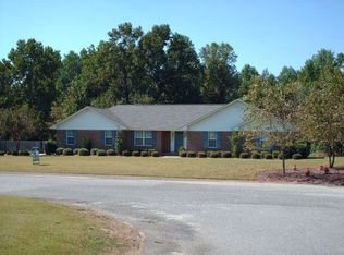 3040 Sun Valley Dr, Sumter, SC 29154