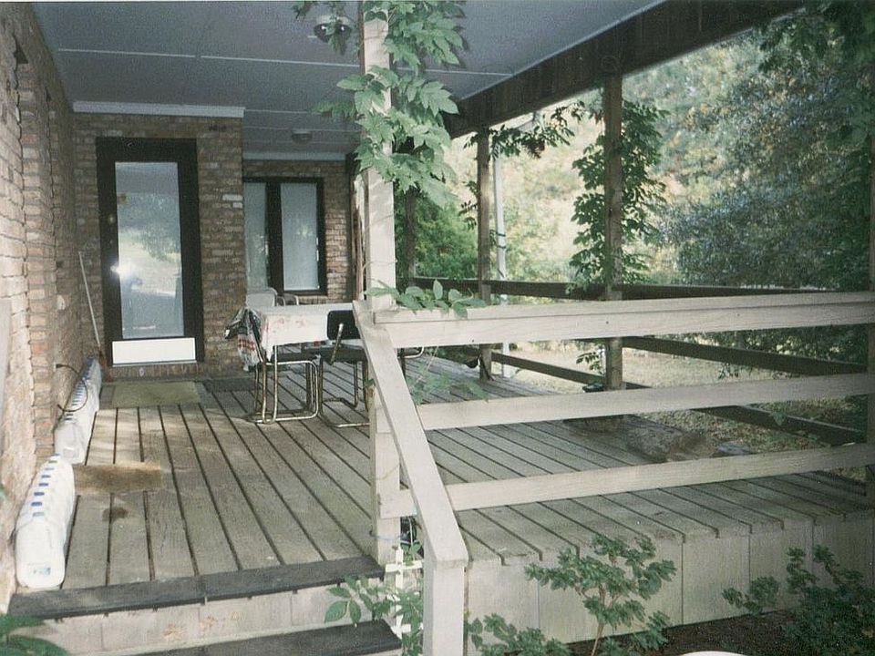 2nd image of 8787 Thunderbird Dr
