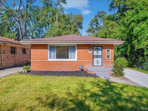 19781 Burgess, Detroit, MI 48219
