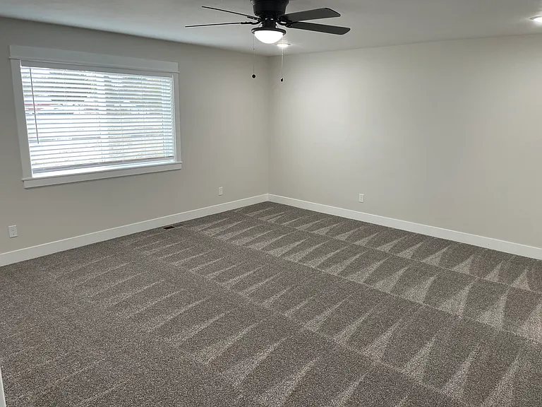 2602 Baylor Dr — Photo 9