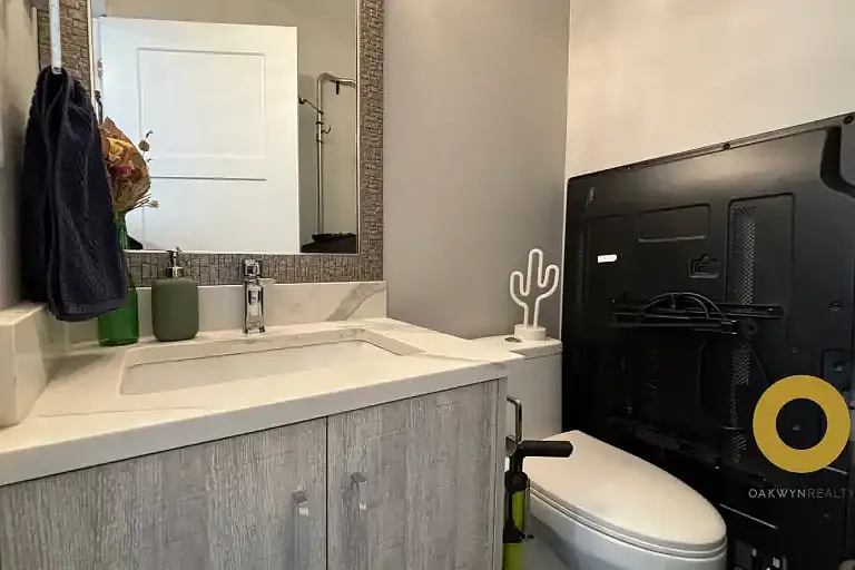 2554 Venables St #1A — Photo 10