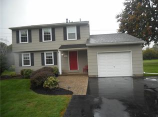 129 Blackwell Ln, Henrietta, NY 14467