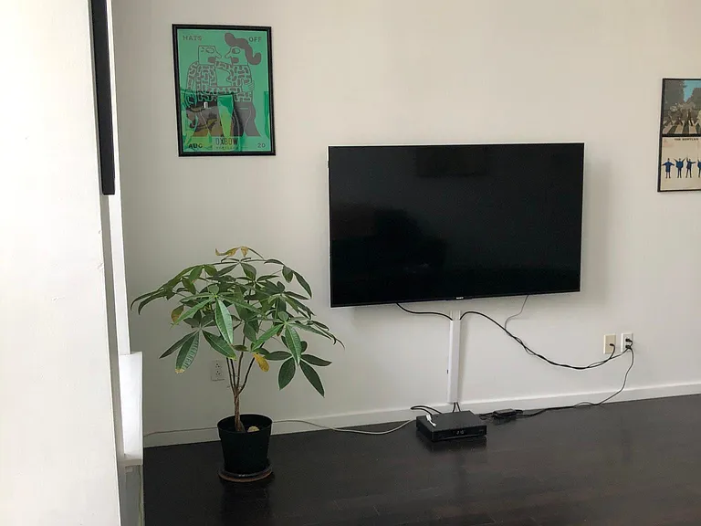 728 Market St #401 — Photo 6